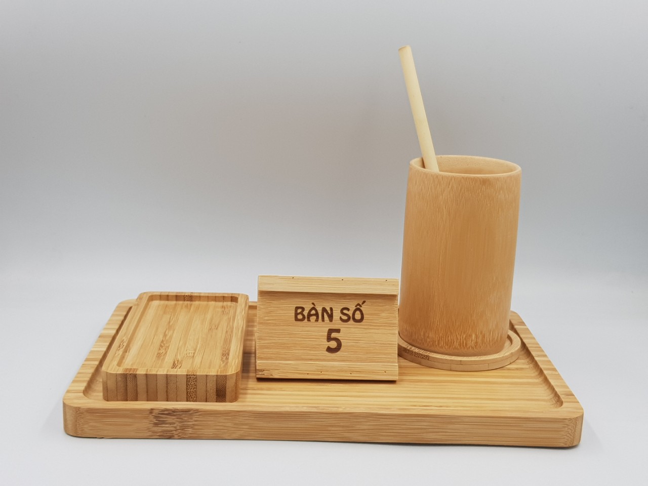 Bộ sản phẩm đồ dùng bằng tre dùng cho quán Đồ uống
