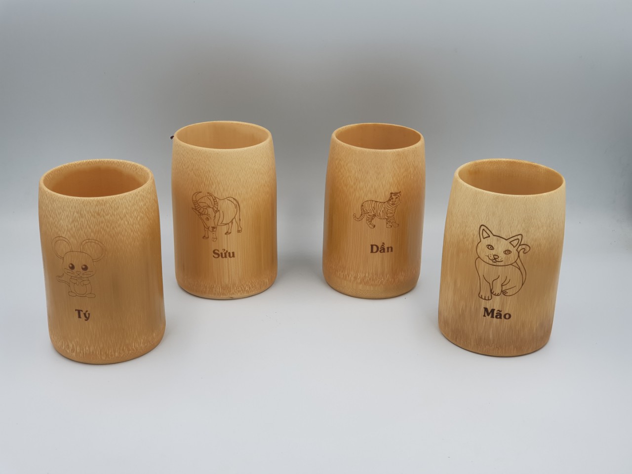 Cốc tre, ly tre 12 cm in hình 12 con giáp