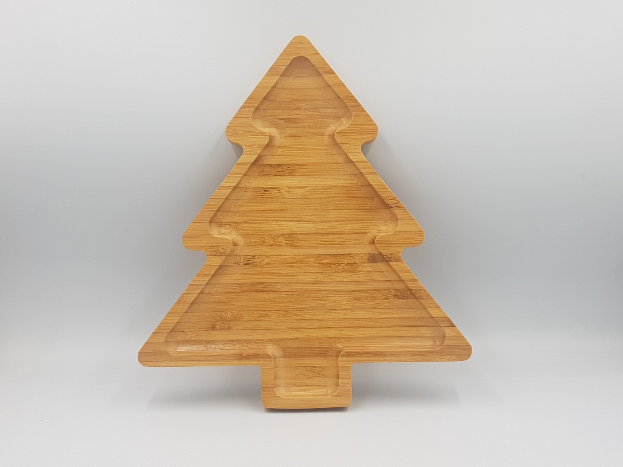 Khay tre hình cây thông Noel
