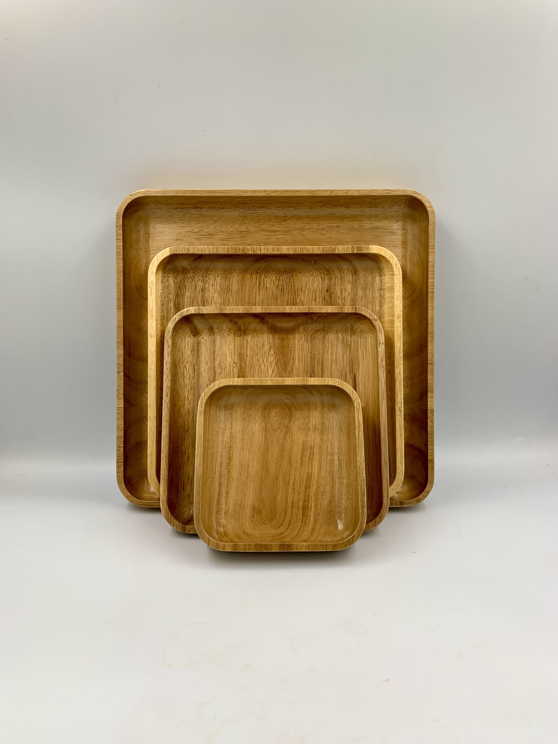 Khay gỗ hình vuông bo góc 20x20x2cm