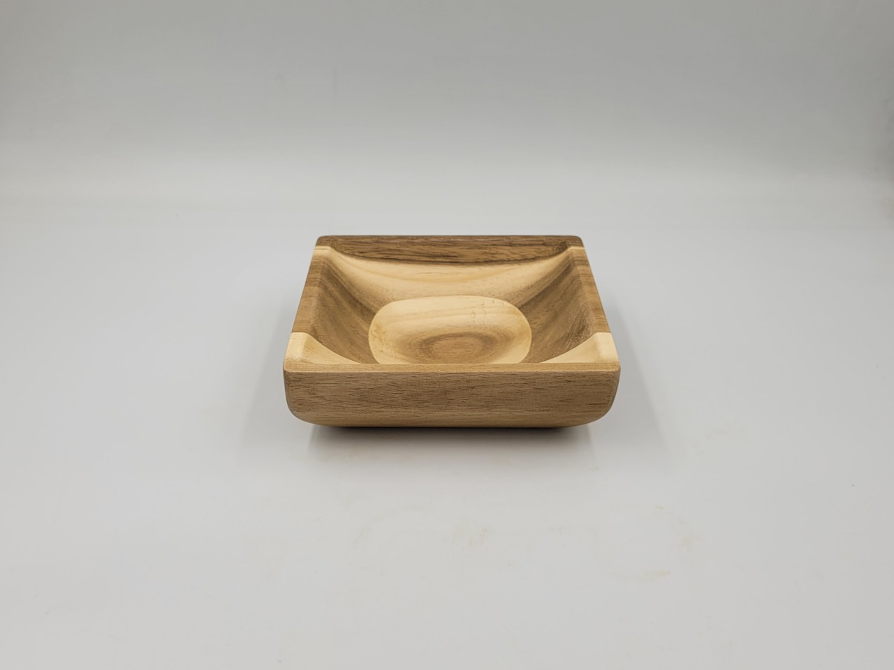 Đĩa gỗ keo hình vuông 13x13x4cm