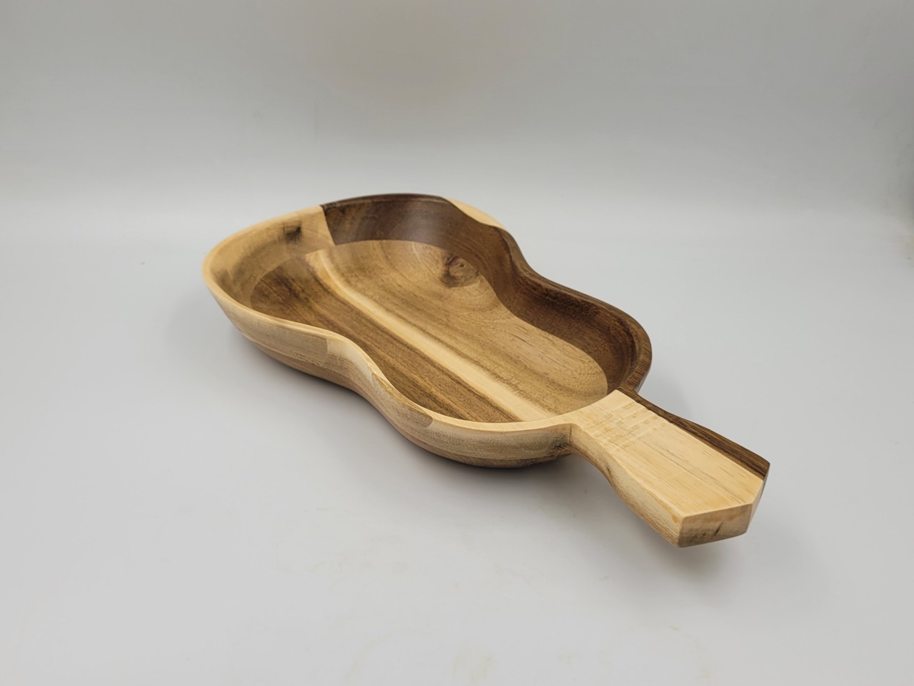 Đĩa gỗ keo hình cây đàn ghi-ta 30x16x4cm
