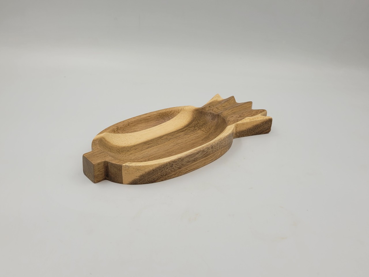 Đĩa gỗ keo hình quả dứa 20x9cm