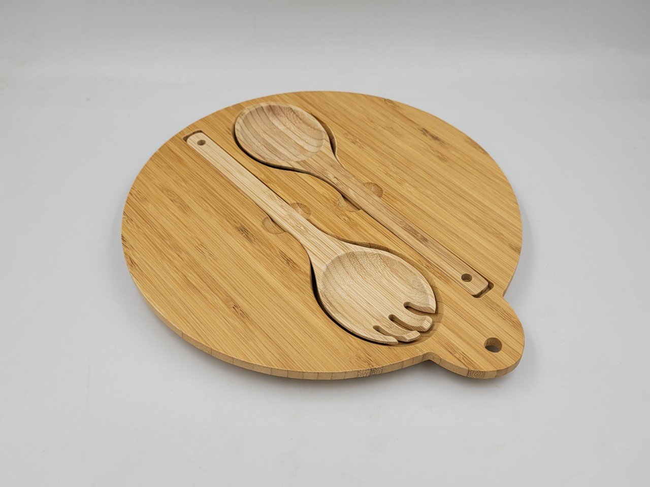 Nắp tre đính kèm bộ thìa dĩa  D28H1.5 cm cao cấp