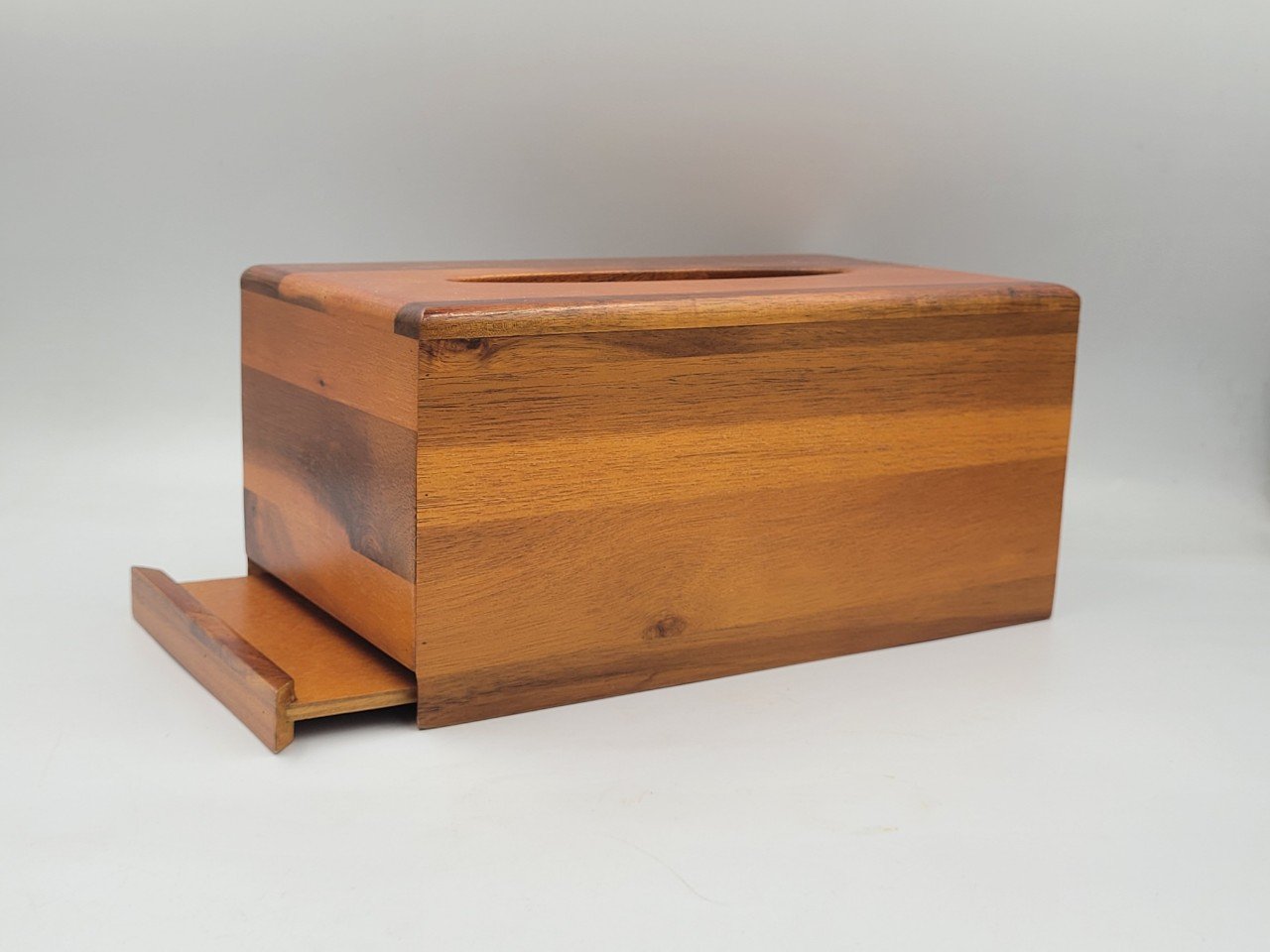 Hộp đựng giấy ăn hình chữ nhật gỗ keo 24.6x14x12 cm