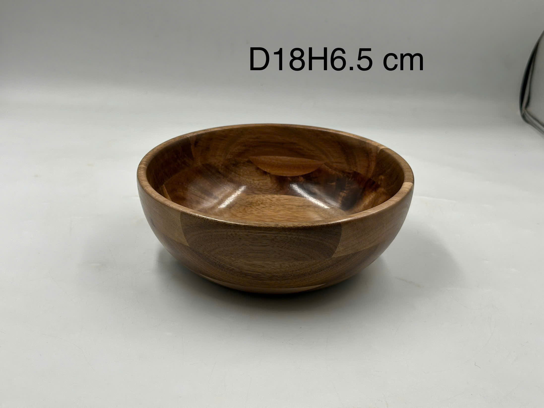 Bát gỗ keo D18H6.5 cm